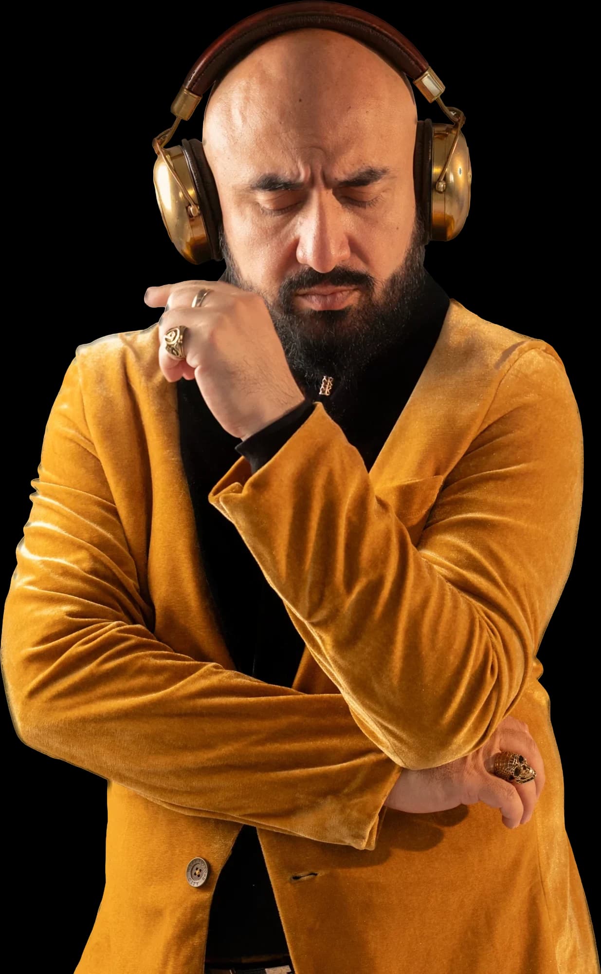 Andrés Franco wearing headphones